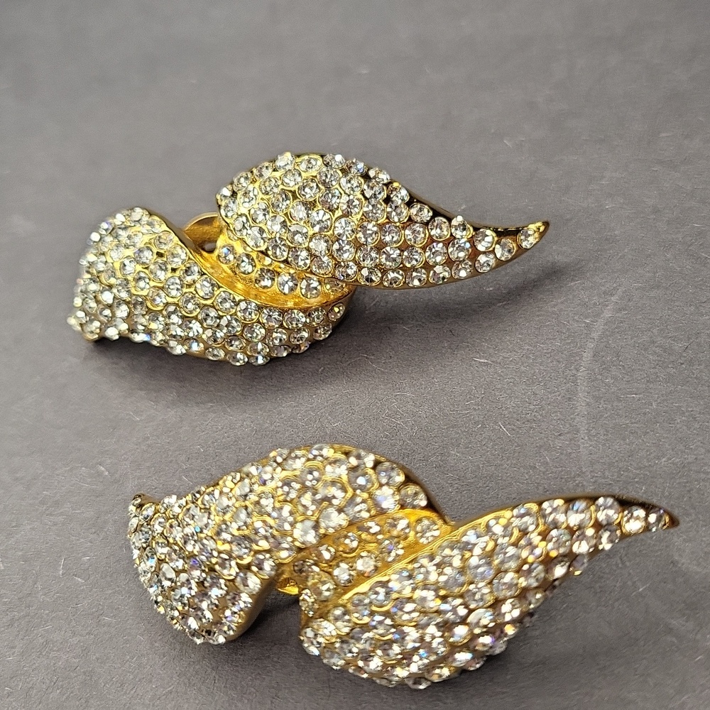Vintage Jarin Clip Earrings